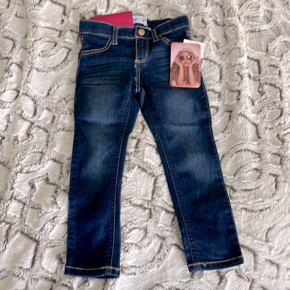 FreeStyle Stretch Skinny Jeans